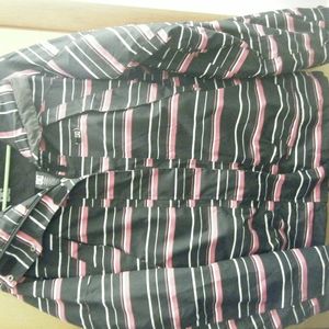 COPY - Women's DC shoes brand snow jacket